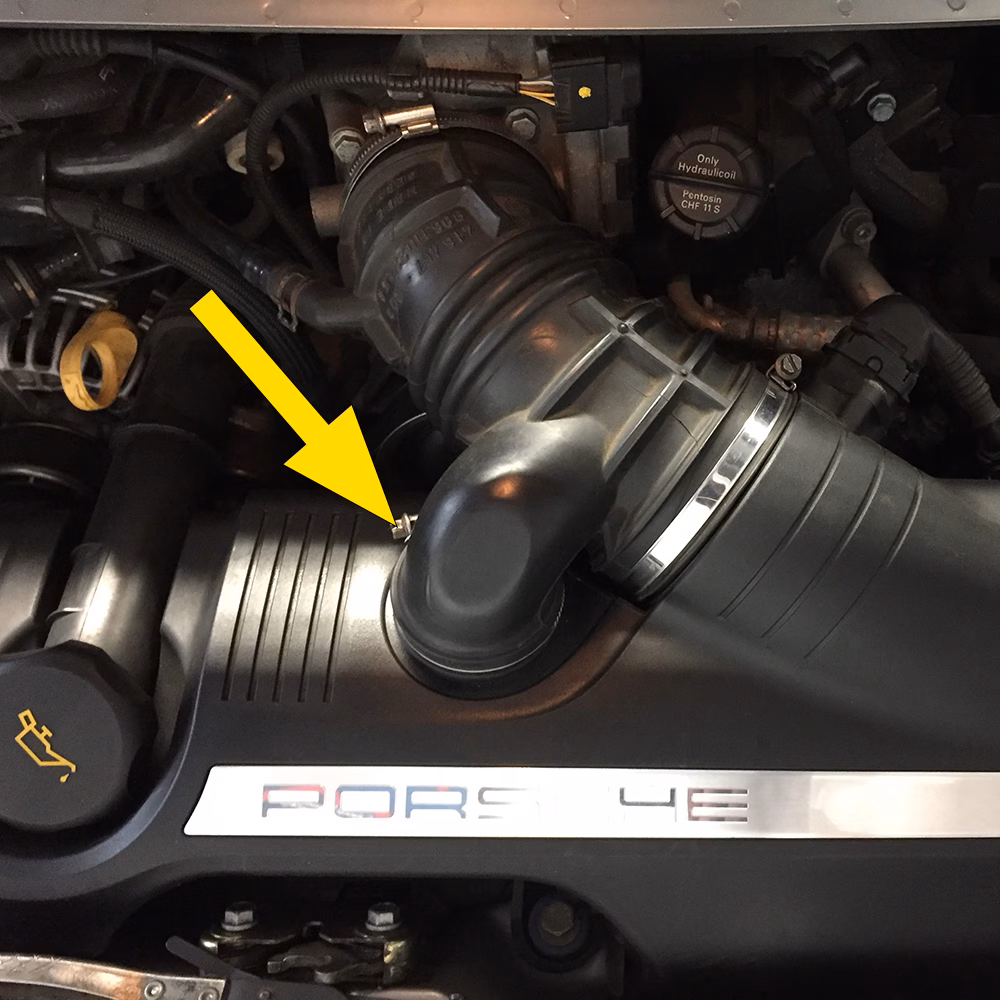 Helmholtz Resonator Bypass Detailansicht für Porsche 911 997